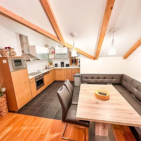 Modern Mountain Penthouse - An Der Skipiste
